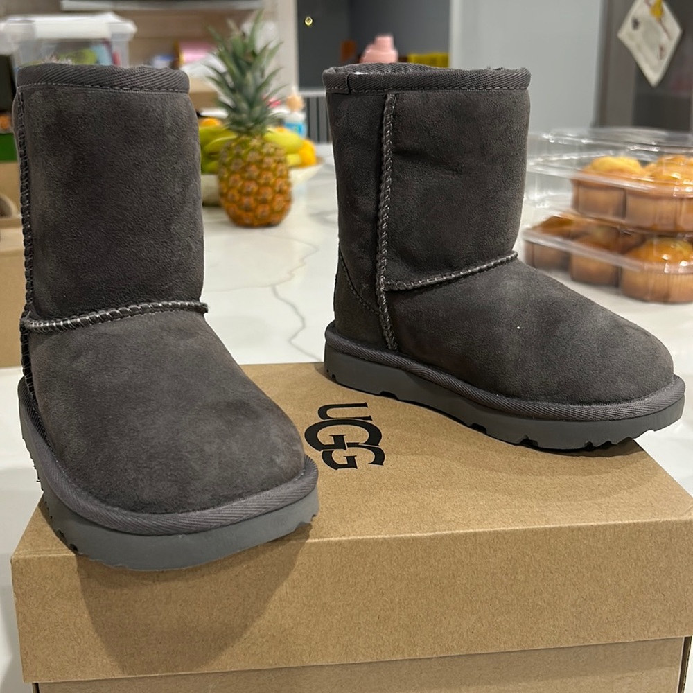Gray UGG boots toddler